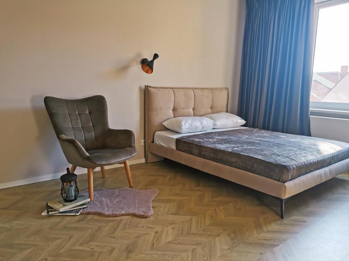 Cosy Old Town Apartment Klaipeda Bagian luar foto
