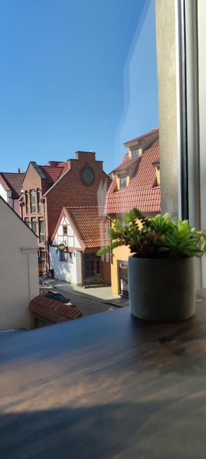 Cosy Old Town Apartment Klaipeda Bagian luar foto